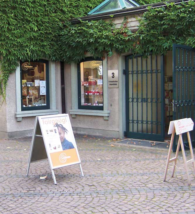 Der Weltladen Xanten ist in der Ev. Kirche untergebracht.